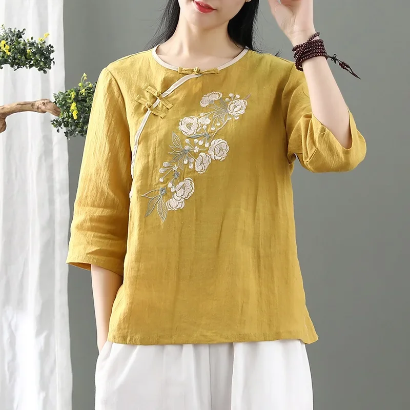 Traditional Chinese Style Clothing Women Vintage Cheongsam Tops Fashion Retro Embroidery Qipao Shirts Oriental Clothing 12163