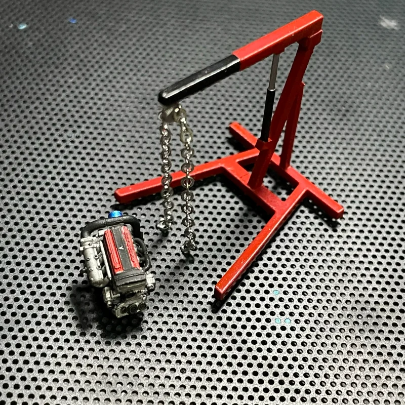 1:64 Scale Painted Resin Car Frame Garage Vehicle Drive Shaft Engine Tire Assembly Figure DIY Scene Accessory Display Collection