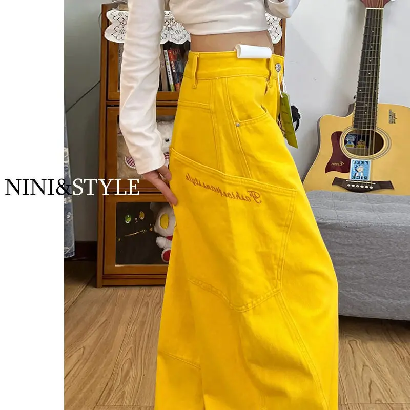 

Vintage yellow design, loose-fitting workwear scythe pants for spring and summer, American style2025Embroidered Scythe Jeans for
