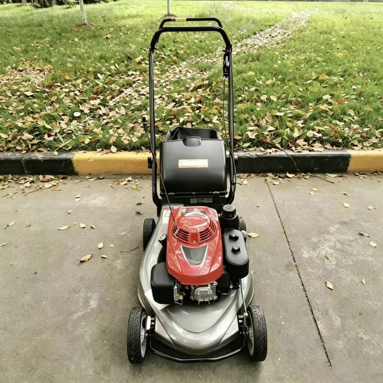 21 Inch High Power 4-Stroke Self-Propelled Grass Cutter Direct Factory Supply, Worry-Free After-sales Service Lawn Mowers