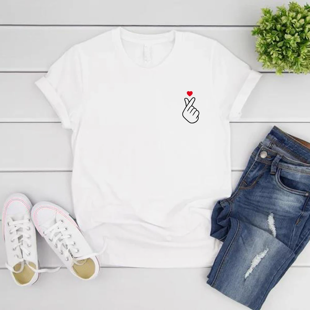 Korean Finger Love Symbol Women Clothes T-shirt Korean Finger Heart Shirt Graphic T Shirts Cute Tee Short Sleeve Female Tops