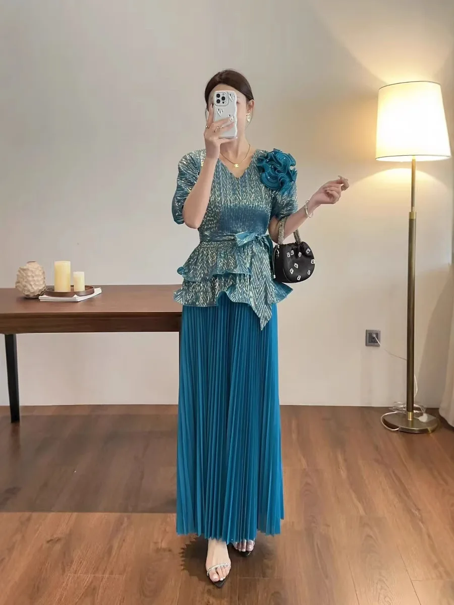 Miyake African Folds Loose Women's Summer Suit Fashion V-Neck Temperament Elegant Skirt Two-piece Set 2025 New