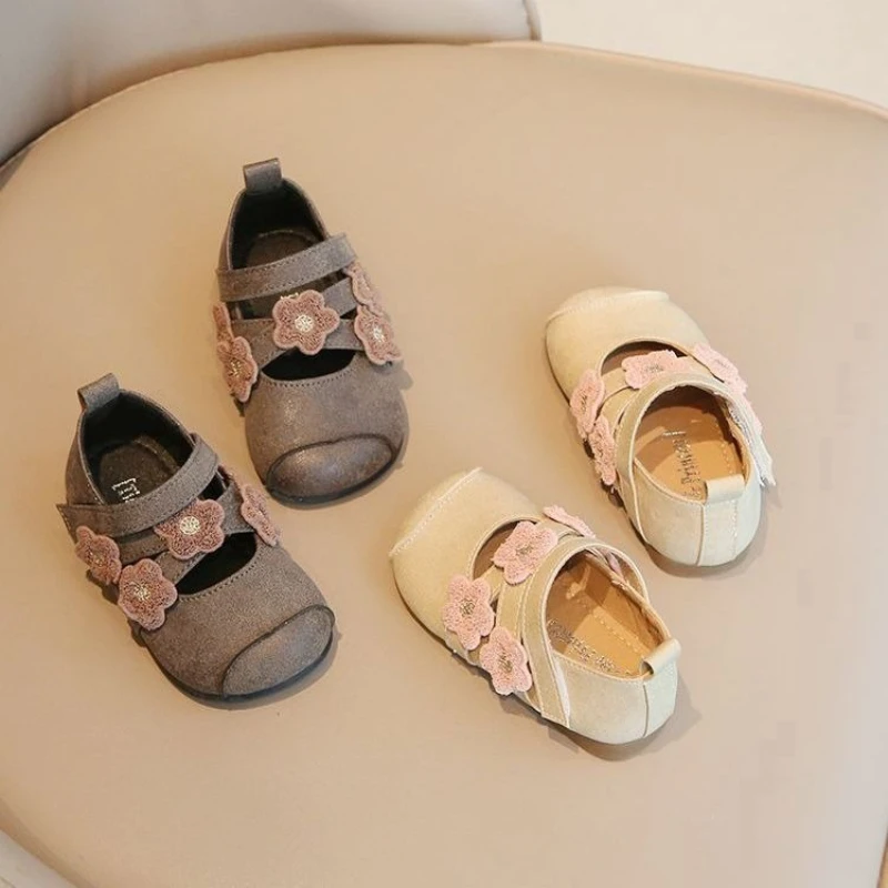 First Walker Toddler Girls Floral Strap Leather Shoes 2026 New Spring Baby Girls Dress Shoes Soft Sole Elegant Girls Mary Jane