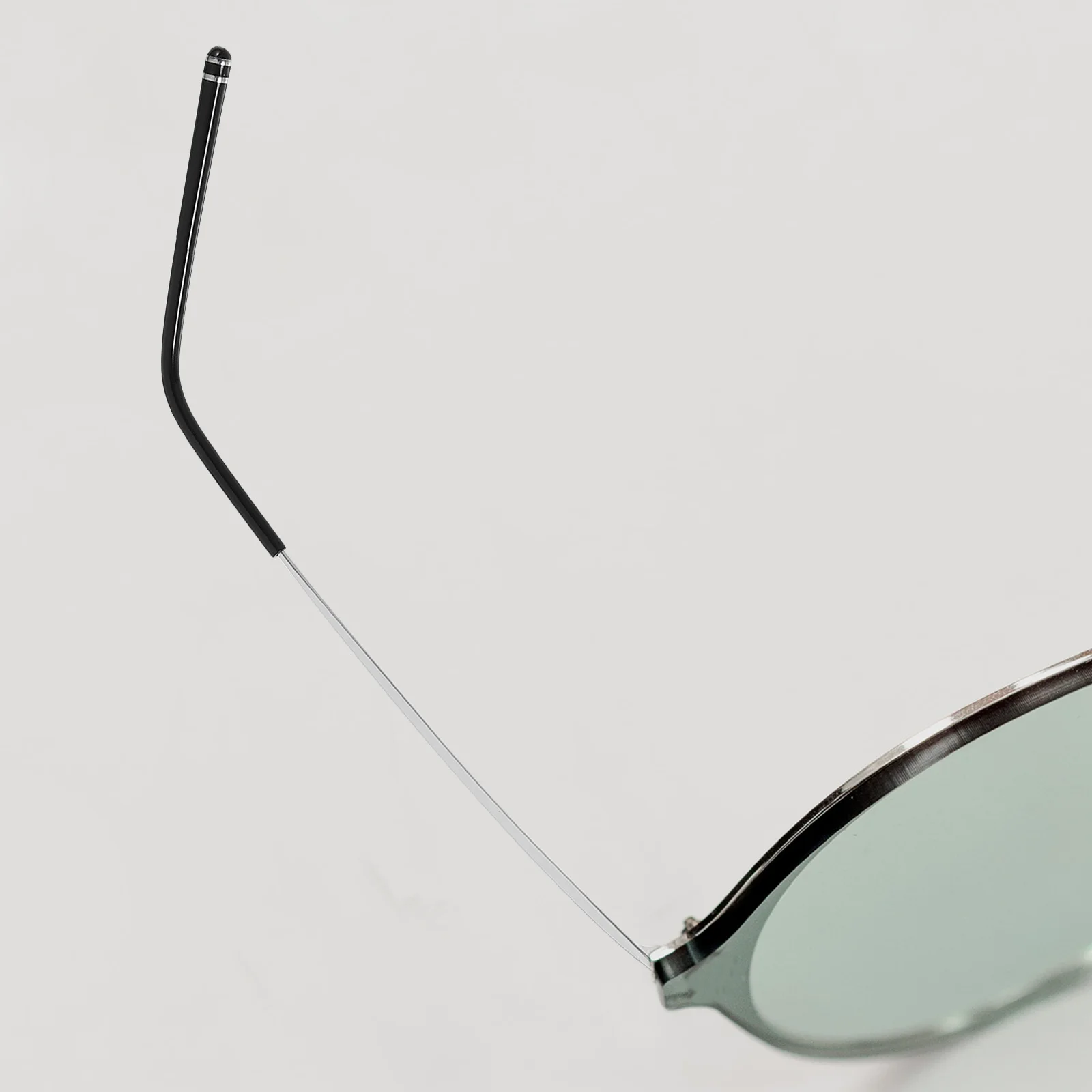 

1Pair Eyeglasses Replacement Temple Arms Metal Frame Repair Parts Suitable for Men Women Daily Use and Professional Repair