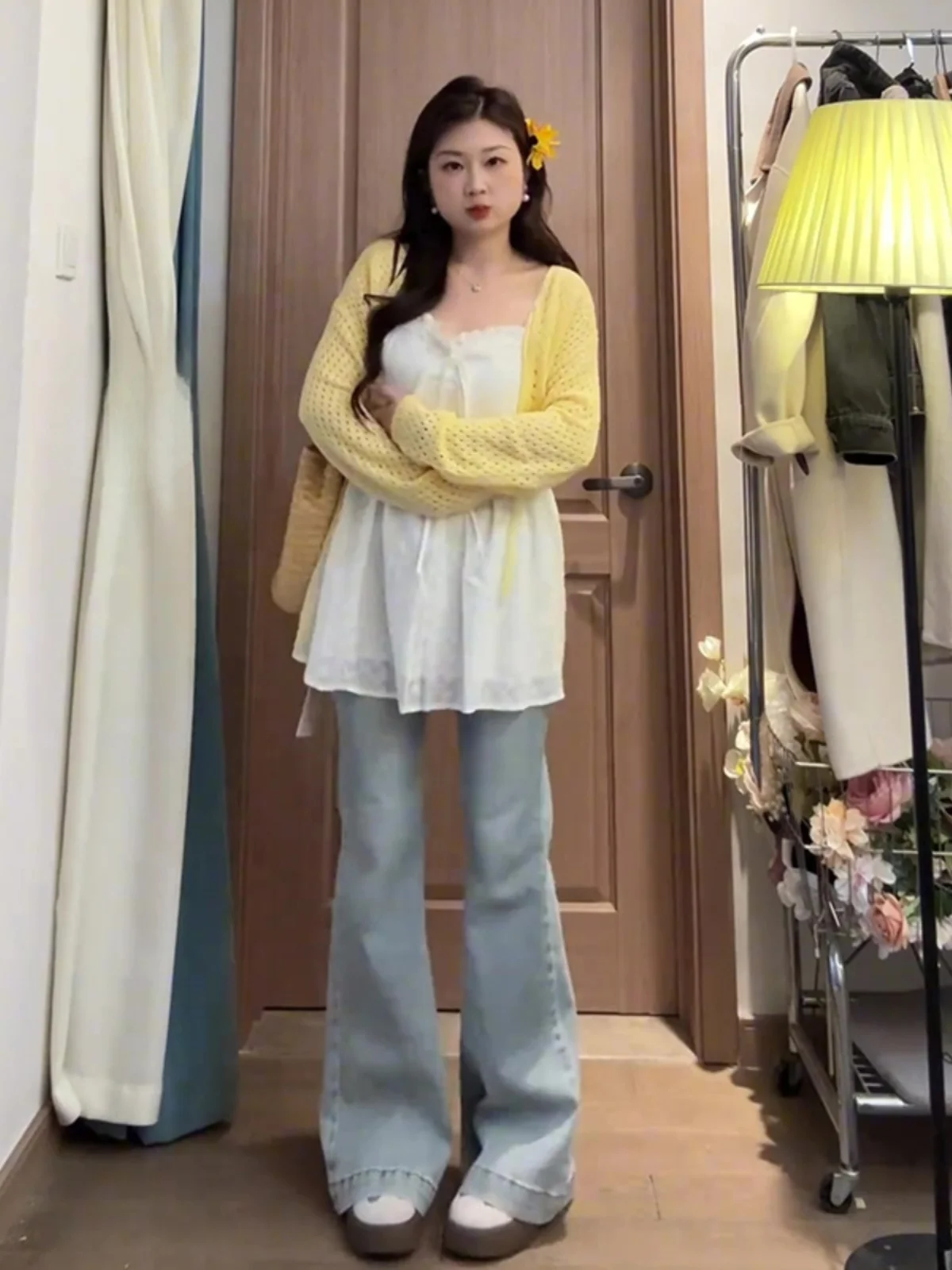 

Slimming Lace Belted Halter Neck Vest Cardigan Two-Piece Set plus Size Korean Style Women's Fashion Spring Collection