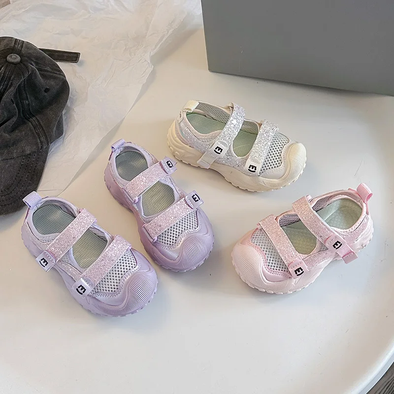 Sommer-Sportsandalen für Mädchen, weiche, bequeme, rutschfeste, atmungsaktive Outdoor-Sandalen mit Strass-Dekor