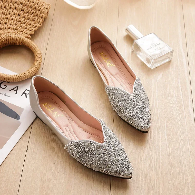 Spring and Autumn  2024 New Pointed Toe Shallow Mouth Flat Shoes Women\'s Bean Shoes Women\'s Sequins Single Shoes