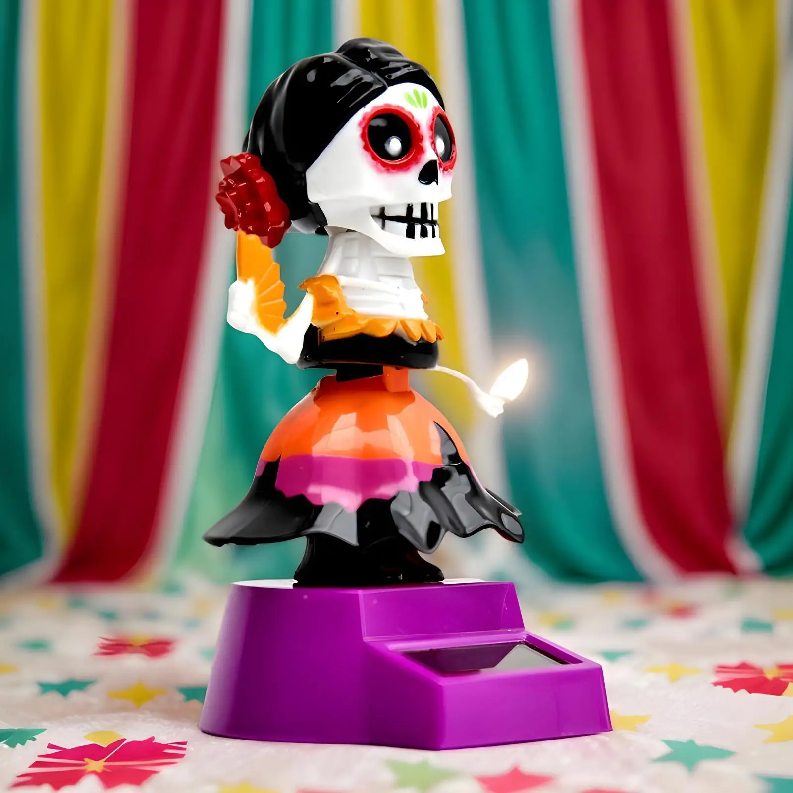 Skull Bobblehead Dashboard Solar Powered Ornaments Bobbing Heads Auto Dash Skeleton Doll Exquisite Desktop Fun Figurines