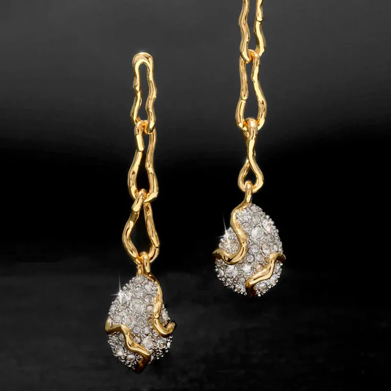 

Europe America Brass Gold Plated Water Droplet Pendant Zircon Earrings Woman Fashion Party Jewelry