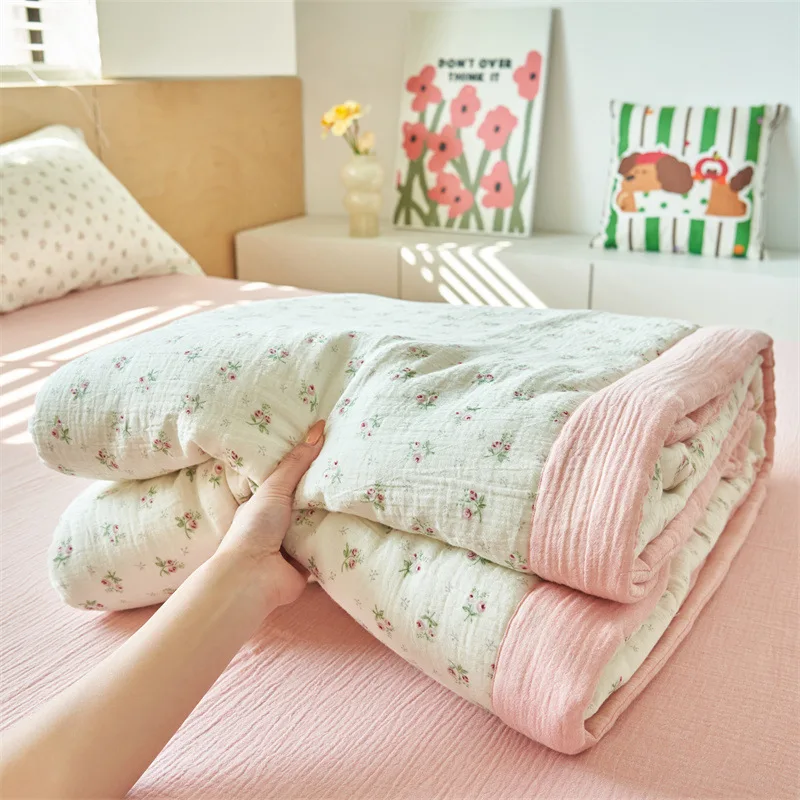 

New Pure Cotton Summer Quilt Skin Friendly Warm Quilt Fluffy Soft Printed Air Condition Quilt Nap Blanket Washable Thick Blanket
