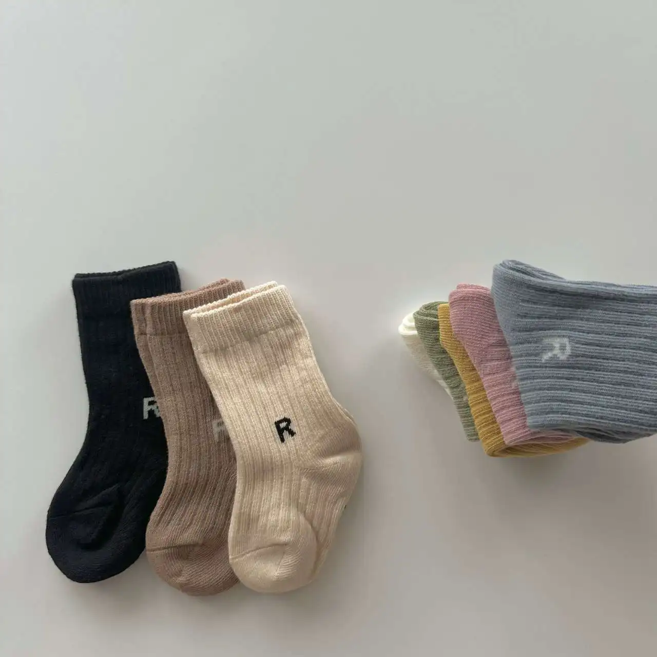 4Pairs/set Kids Boy Girl Sock Simplicity Fashion Letter R Sock for Toddler Soft Cotton Spring Autumn Baby Sock Shcool Sport