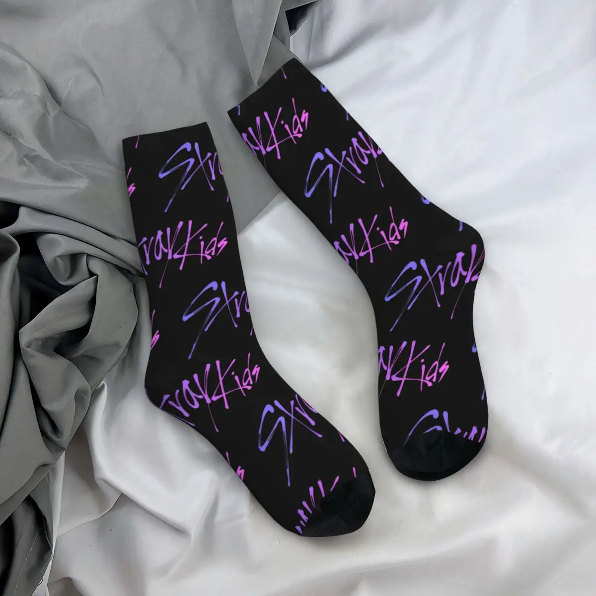 Ate CHK CHK BOOM SOCKS สินค้าสำหรับผู้ชายผู้หญิงถุงเท้าฮิปฮอปกีฬาแฟชั่นเกาหลีนุ่มมากของขวัญที่ยอดเยี่ยม