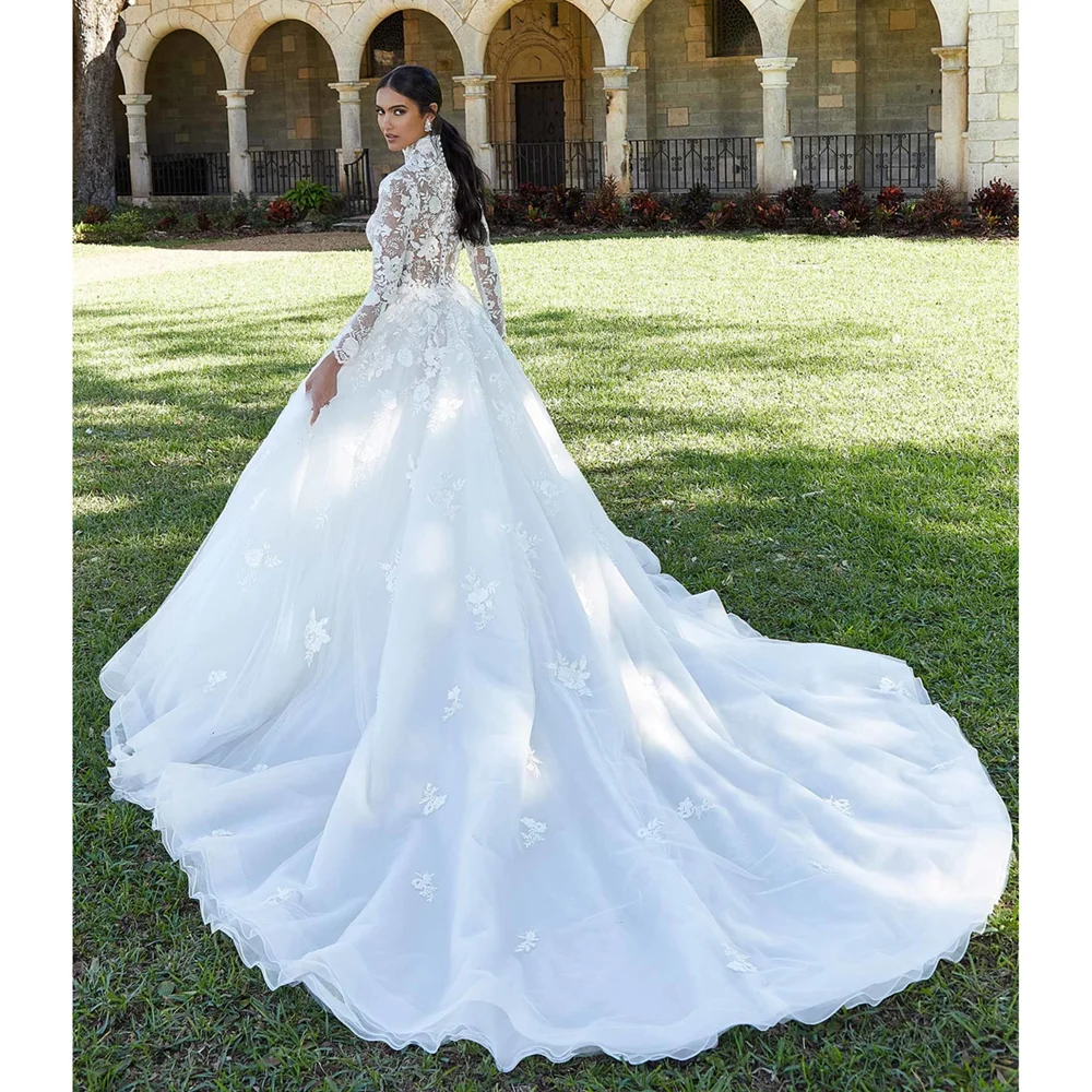 White Lace Appliques Wedding Dresses Elegant Flowers A-Line Gowns Fashion High Collar Long Sleeves Court Train Bridal Dresses