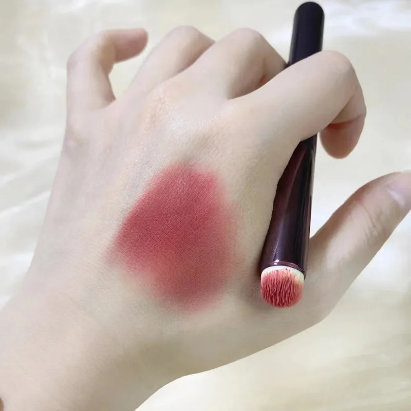 Single-pack new multi-functional round lip brush lipstick mist face brush smudging concealer brush portable lip makeup brush bea