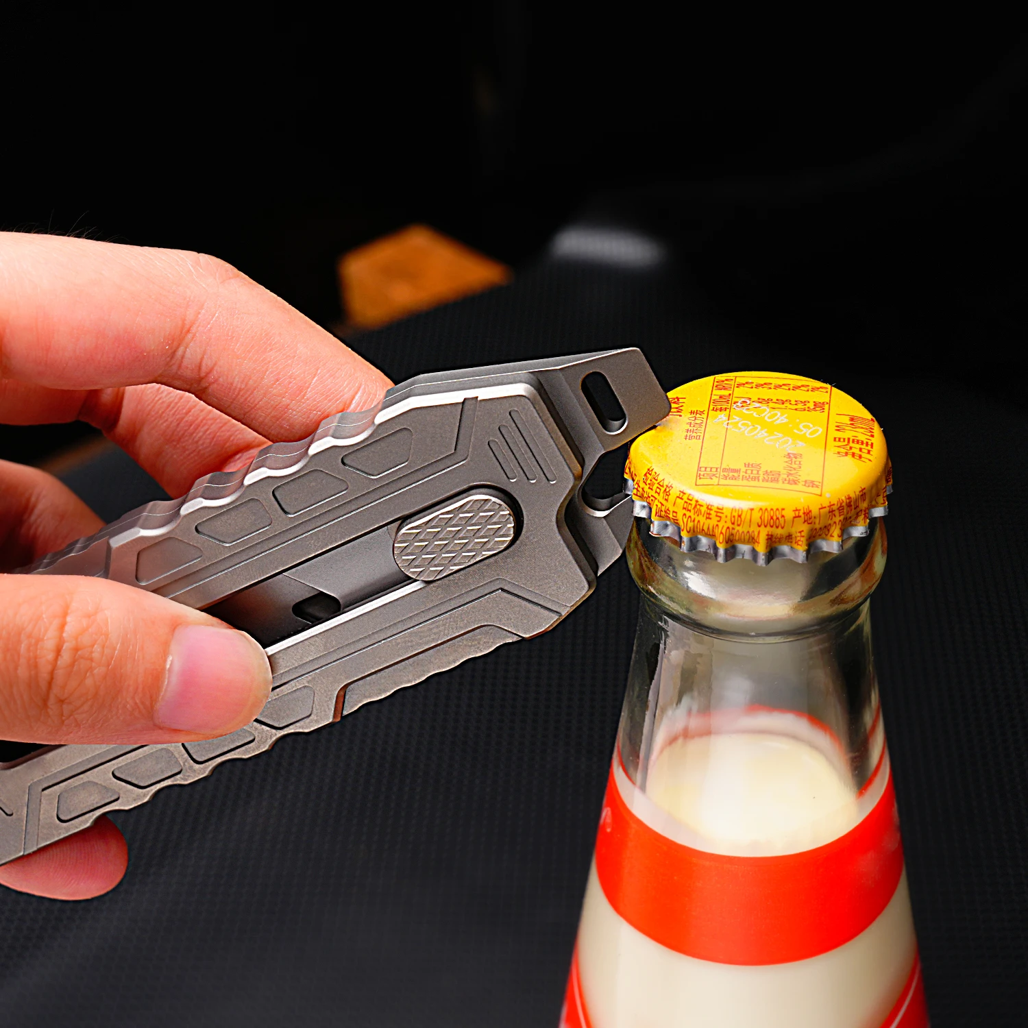 

High Quality Utility Knife DIY Paper Cutting KnifeTitanium Alloy Tool Portable EDC Multi Tool For Outdoors With 10 Spare Blade