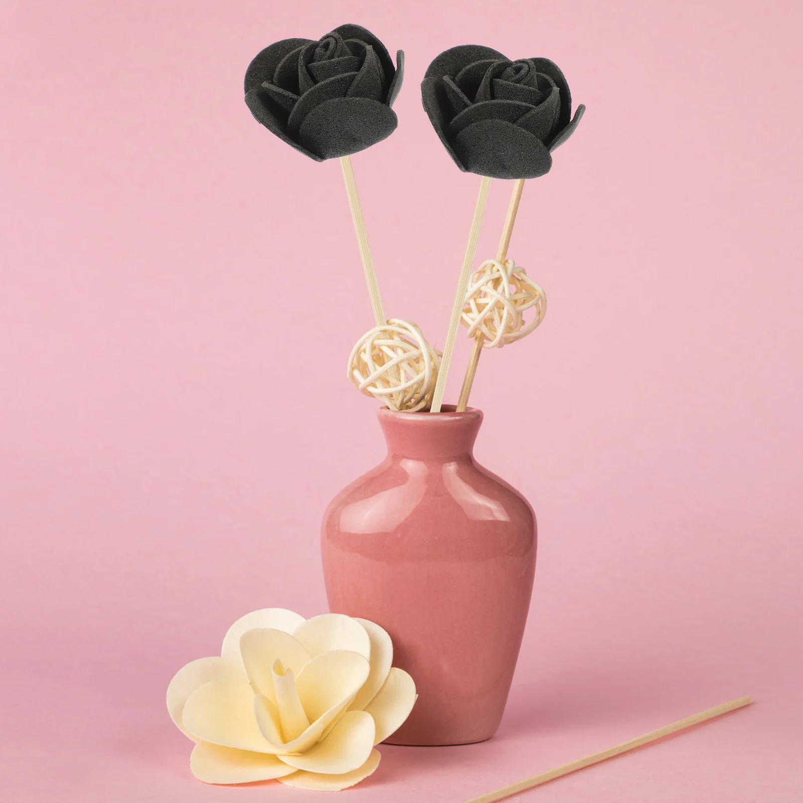 

200Pcs Lifelike Faux Rose Heads Pe Foam Artificial Flowers for Bouquets Party Decoration Foam Rose Head Fake Roses