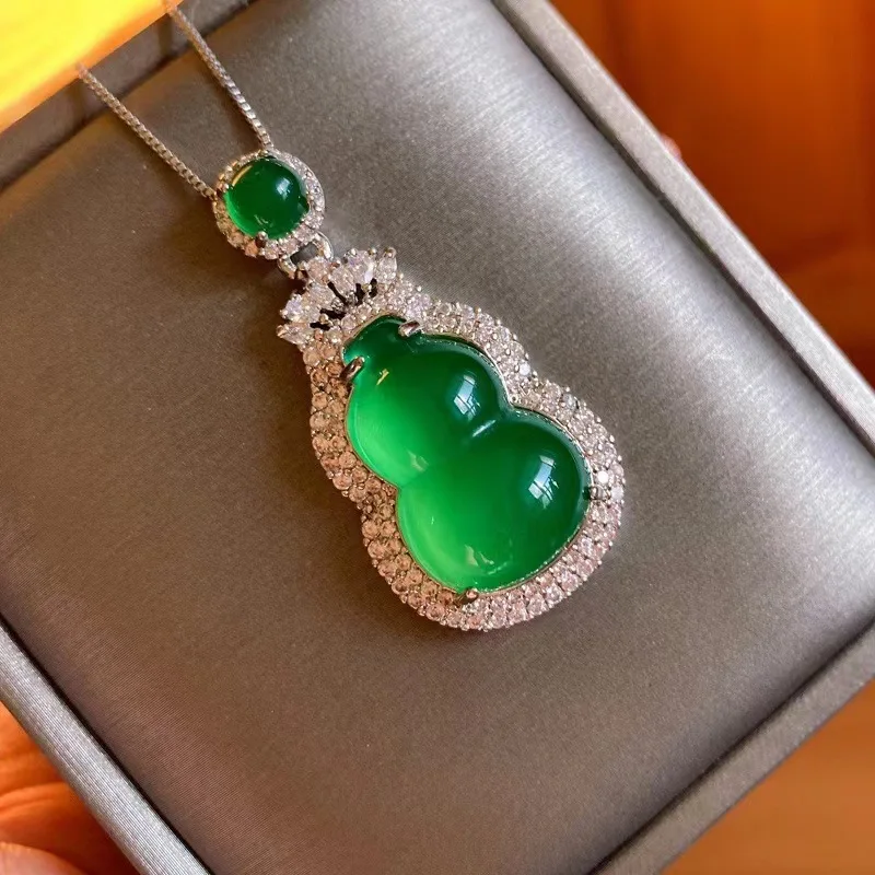 

HIBRIDE High Quality Exquisite Green Gourd Necklace Womens Dress Everyday Jewelry Suitable for Wedding Prom Holiday Gifts A-9