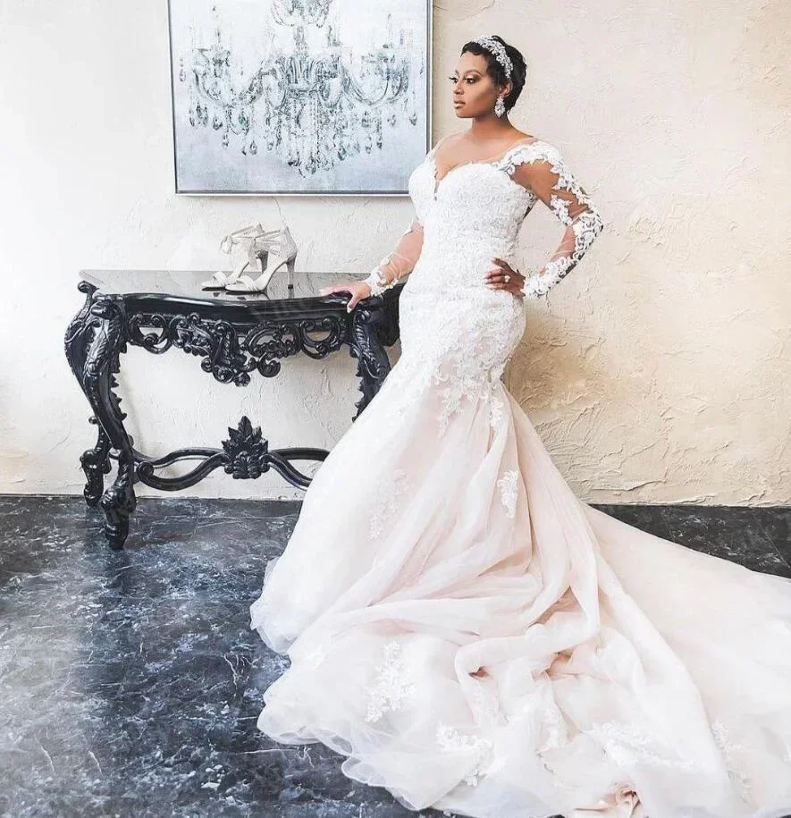 Robes de mariée sirène personnalisées en dentelle, grande taille, manches longues, col en V, boutons couverts, magnifiques robes de mariage africaines