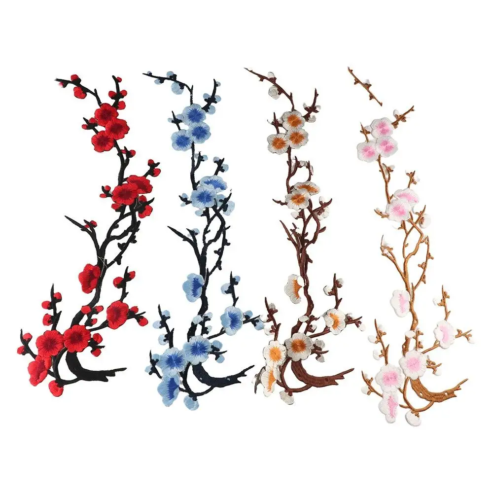 Apliques de flor de ciruelo en forma de flor, parches autoadhesivos para planchar en tela, exquisita pegatina bordada para ropa, decoración de bolsa