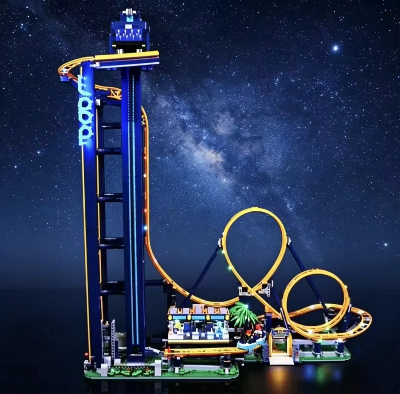 Rolling roller coaster compatible with 10303 LED light strip, children's model toy, holiday gift (excluding building blocks)