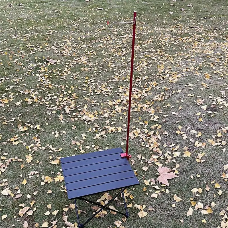 ABJV دعامة طاولة صغيرة للنزهات، دعامة مصباح للتخييم، دعامة متعددة الوظائف، دعامة خطاف لطاولة النزهة، لوازم خارجية (أحمر)