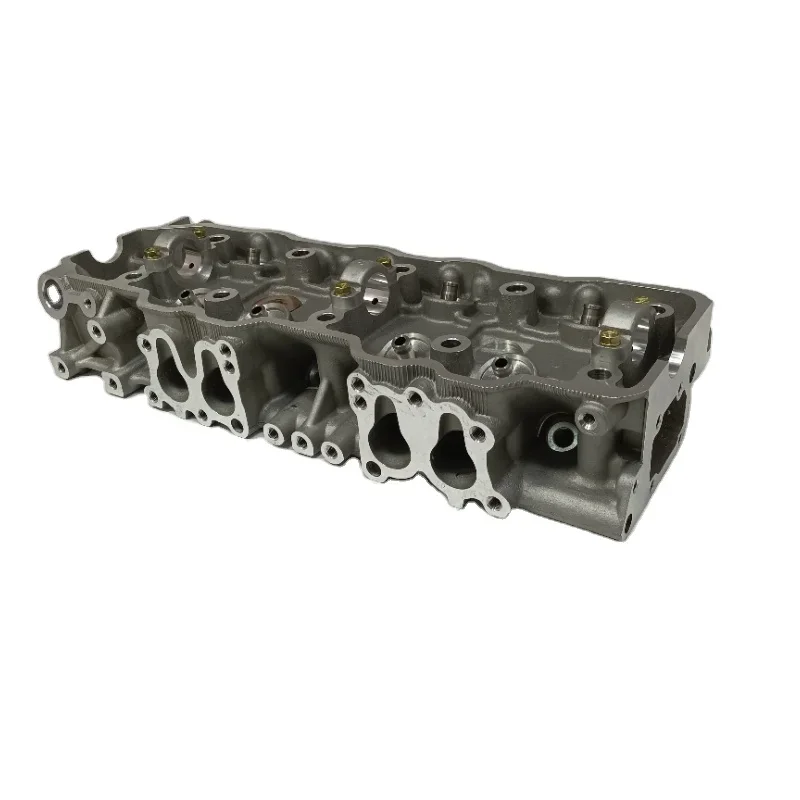 22RE 22R 22R-TE 11101-35080 Motor Parts Cylinder Head For Toyota Hilux Celica Corona Pickup