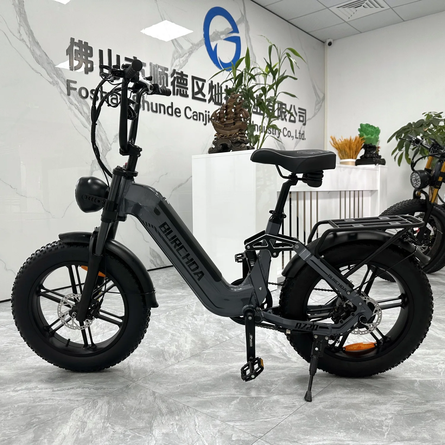 Overseas warehouse electric mountain bike 20 inch European Union spot delivery AZ20 pedal power bicycle oil brake 7 speed