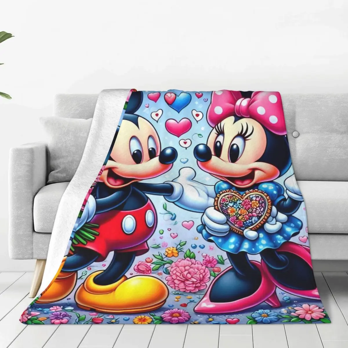 Animated Movie Mickey, Minnie Mouse Love Blanket Camping Flannel Throw Blanket For Couch Chair Super Warm Quality Bedspread Gift