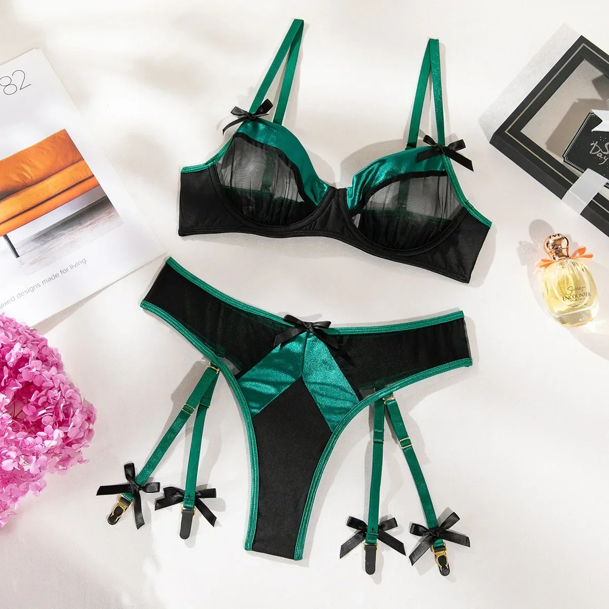 

Sexy Thin Mesh Patchwork Color Bra Set with Bow Women's Detachable Garter Straps Lingerie Set Exotic Apparel Suit with Stockings