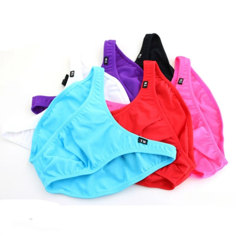 Solid Color Low Waist Workout Briefs for Men Smooth Stretch Fabric Breathable Year-round Daily Underwear