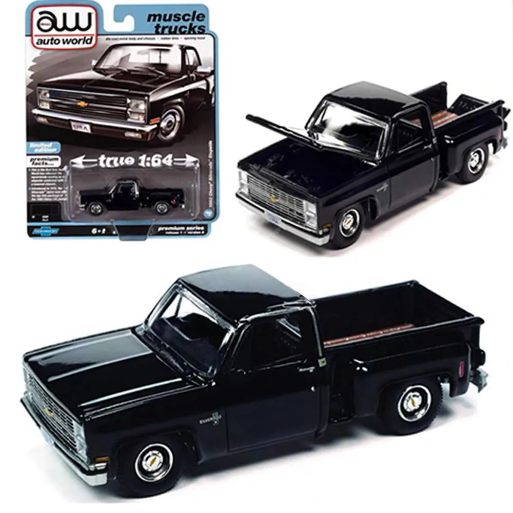 Auto World 1/64 Scale Chevy Suburban Bburago Diecast Cars Alloy Toy Car Model Collection Diecast Alloy Car Model for Gift