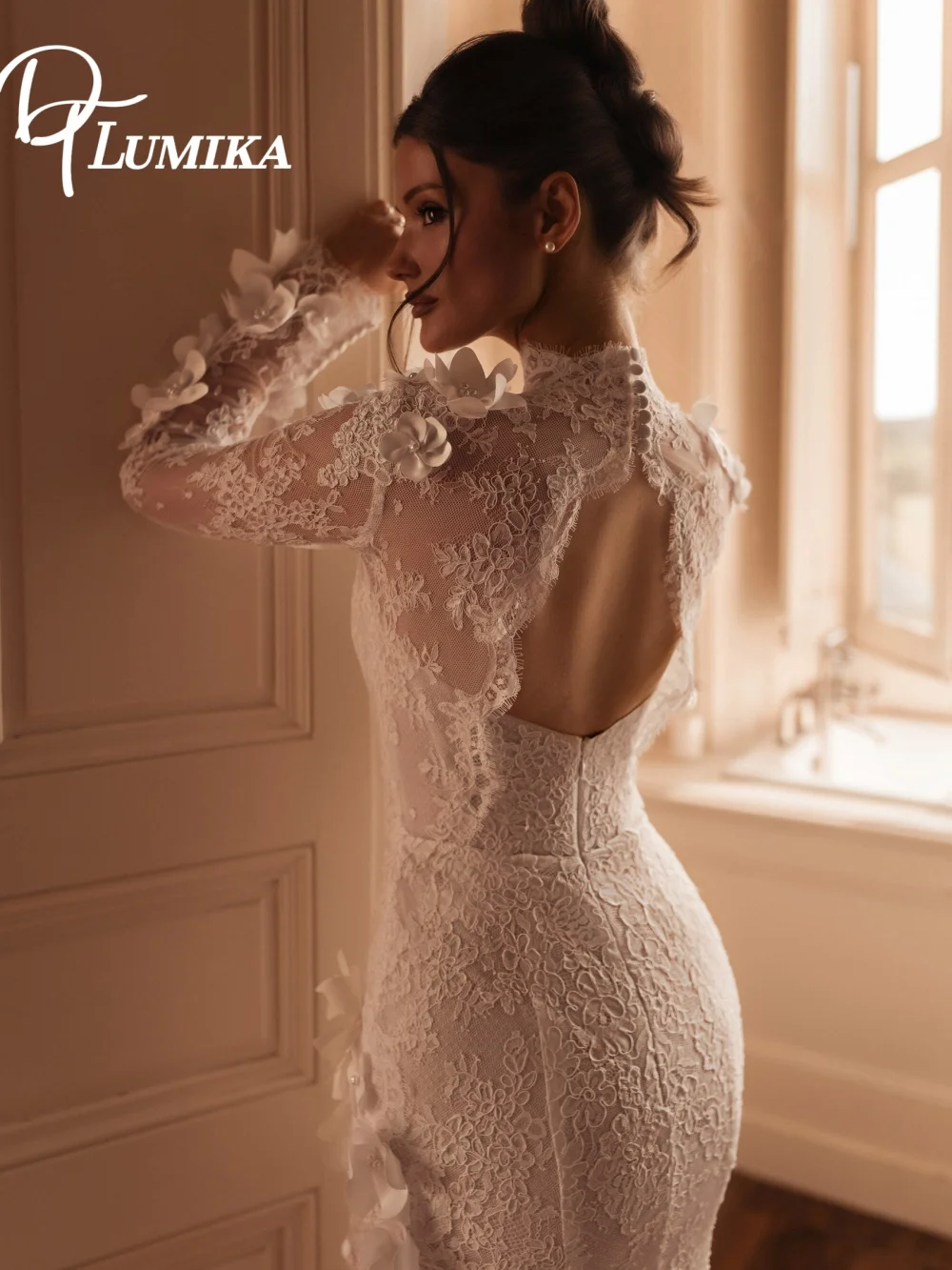 

Gorgeous High-Neck Lace Wedding Dress 2026 Romantic Floral Appliqued Church Bridal Gown Fashionable Mermaid Floor-Length Bridal