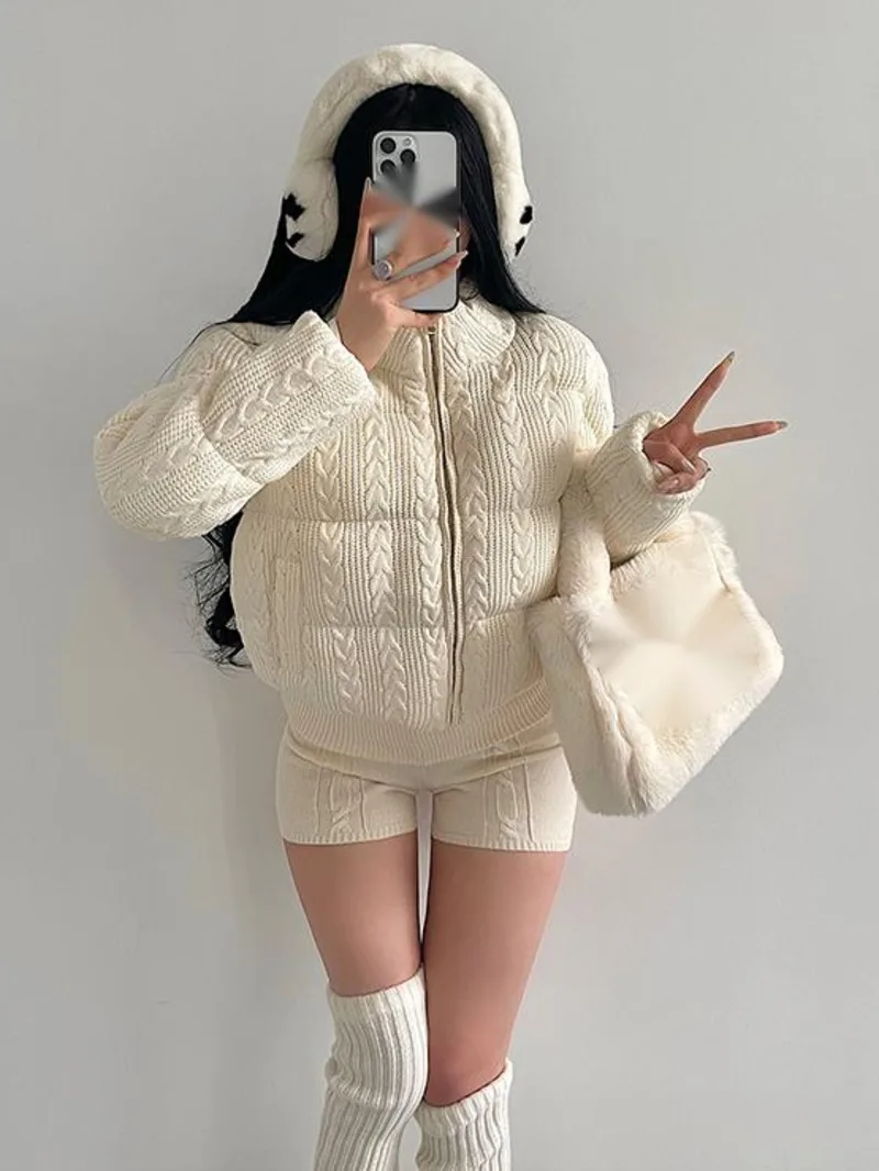 

Pure Desire Gentle Style Stand Collar Zipper Twist Knit Warm Puffer Jacket Short Cotton Coat Parka Women Slim Sexy Women Q98B