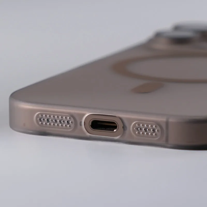 حافظة لهاتف آيفون 16 برو ماكس 15 برو 14 13 12 11 حافظة لهاتف آيفون 16 برو ماكس 15 برو 14 13 12 11 غطاء شحن لاسلكي غير لامع