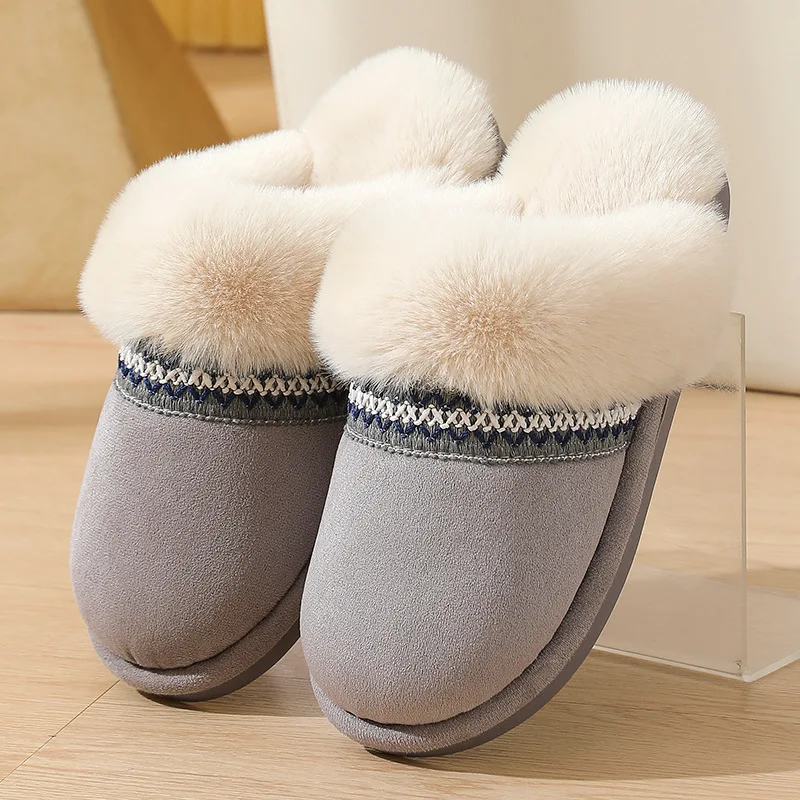 2026 Winter padded and warm cotton slippers for couples large size indoor soft sole anti-slip and wear-resistant cotton shoes