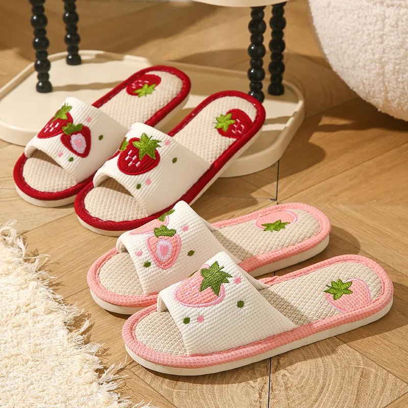 Pantoufles d'intérieur pour femmes en lin fraise, à bout ouvert, de créateur, pour l'été, pour filles, antidérapantes, douces, silencieuses et respirantes.