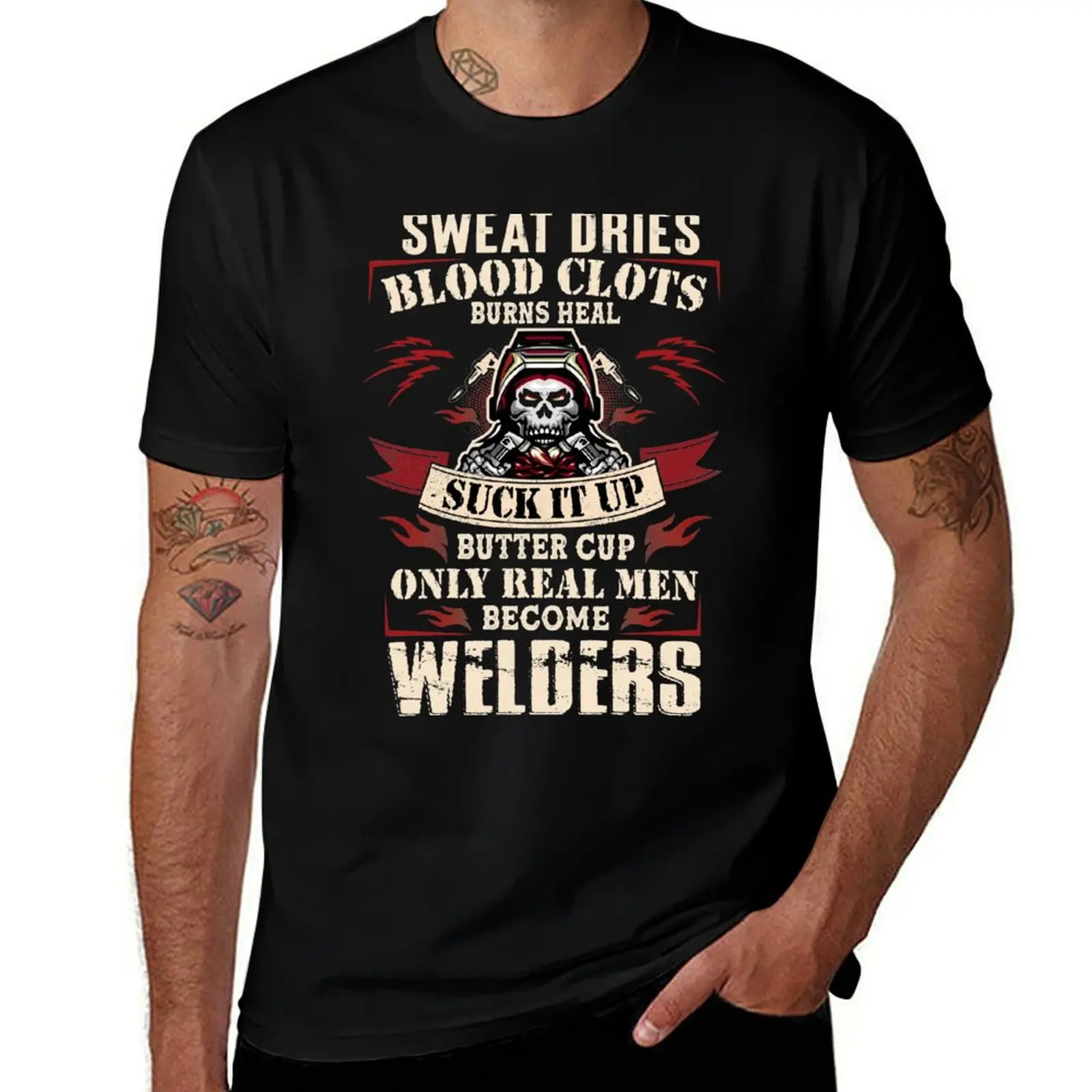Cool Skull Welder Art Only Real Men Becomes Welder T-Shirt Style de travail T-shirt décontracté