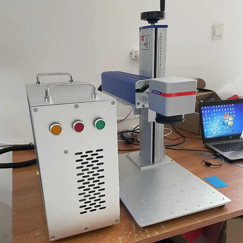 Fiber Laser Marking Machine 50W 30W 20W Raycus with Rotary Axis Metal Gold Silver Jewelry Engraver For Engraving Business Card