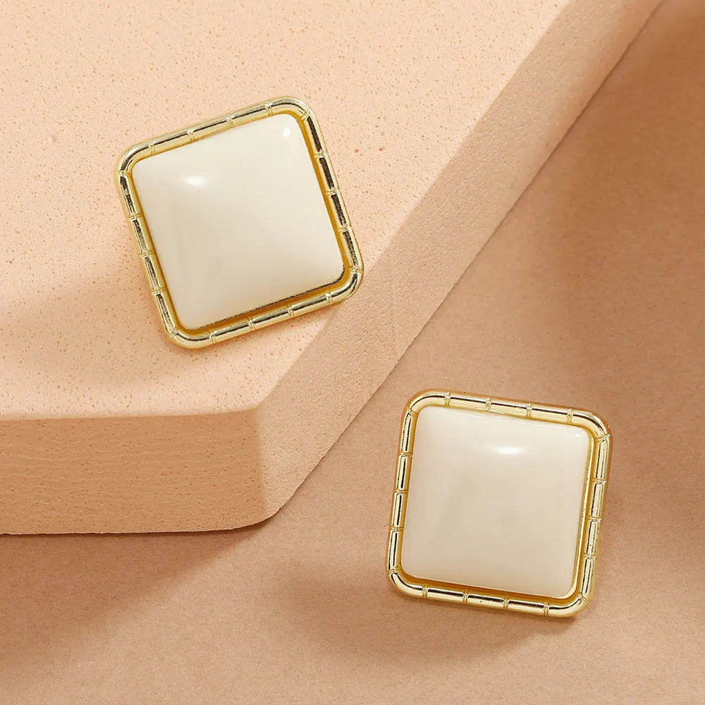 Vintage Square Cream White Enamel Stud Earrings Gold Bamboo Frame Minimalist Daily Jewelry Elegant Women Ear Accessories Gift