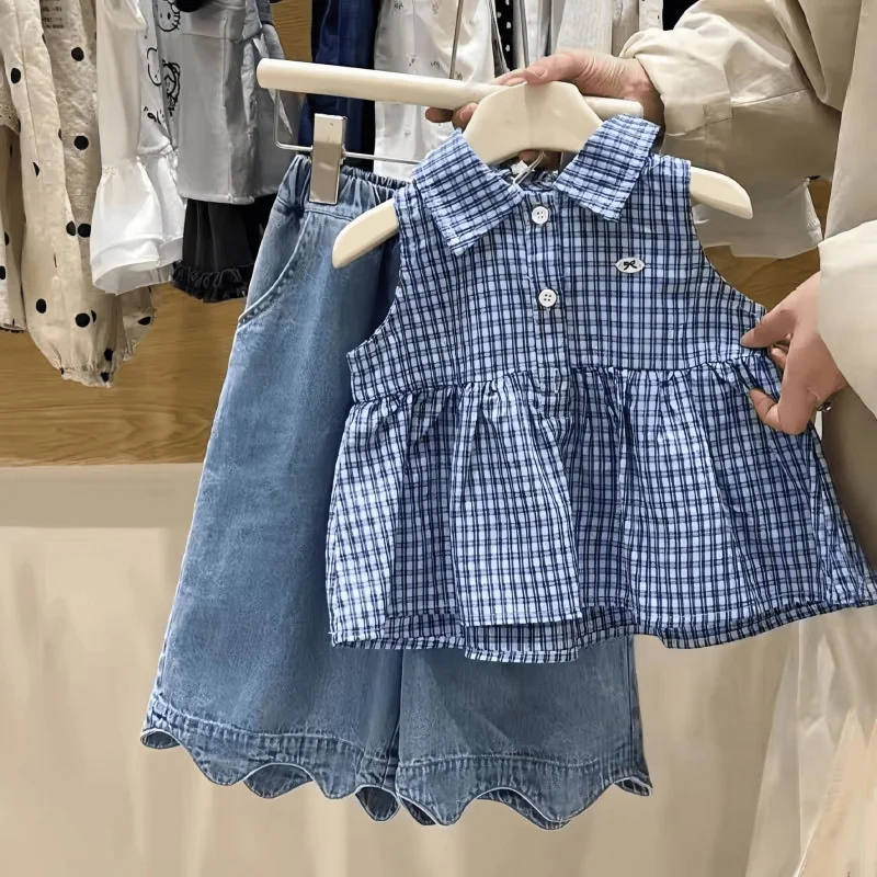 

2026Spring and summer new children's clothing for girls: fashionable plaid vest and versatile jeans two-piece set