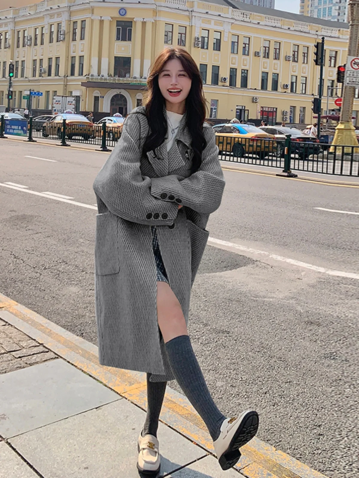 Casaco de Lã Feminino de Comprimento Médio Outono Inverno Novo Design Coreano Sensação de Alta Qualidade Jaqueta Longa Reta...