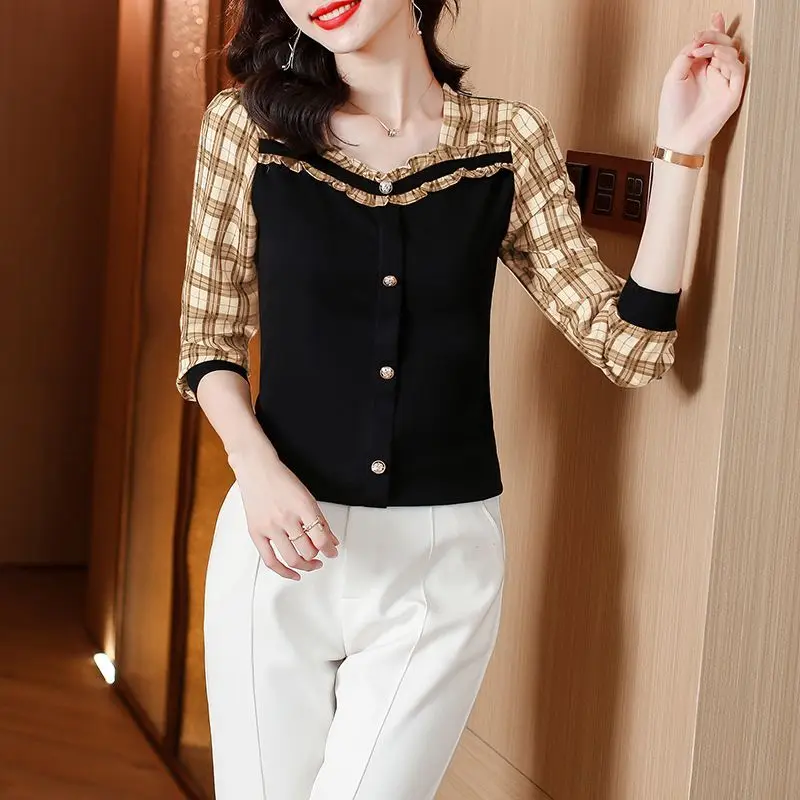 

2023 New Spring and Autumn Fashion Commuter Square Neck Long Sleeve Plaid Print Panel Button Contrast Color Women's T-shirt