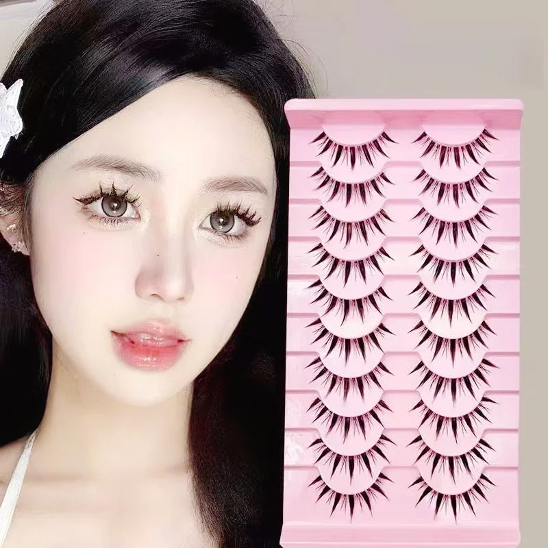 10 Paar Wimpern im Cartoon-Stil mit Spikes, die einen natürlichen Look erzeugen. Ideal für Anfänger im Bereich Make-up, geeignet für den täglichen Gebrauch und für besondere Anlässe.