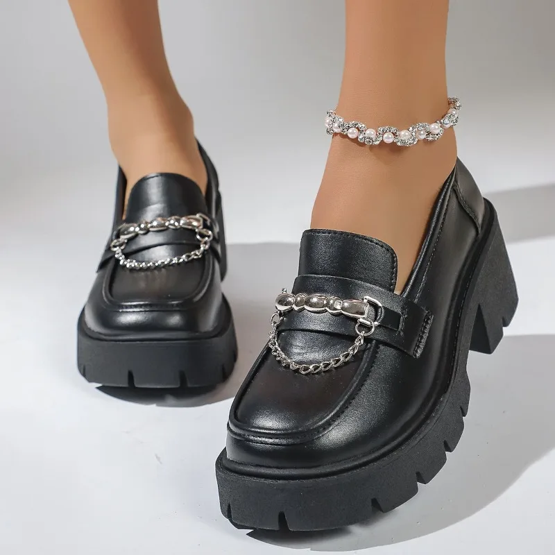 2026 Fashion Metal Chain Platform Loafers Women Thick Bottom Pu Leather Shoes Woman Slip on Black Student Shoes Plus Size 36-43