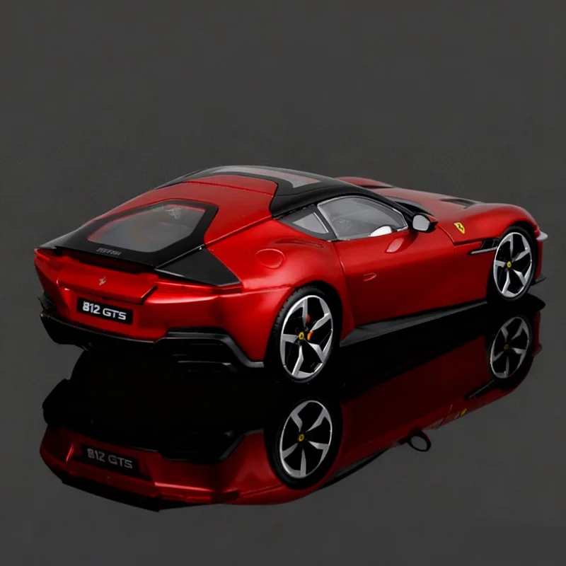 Bburago 1:24 فيراري 12Cilindri نموذج سيارة رياضية مصنوع من خليط معدني Diecasts مسار معدني لمركبات السباق نموذج سيارة محاكاة عالية هدايا للأطفال #5
