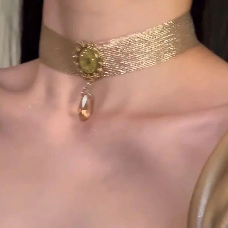 Mesh Choker Waterdrop Necklace French Desert Style Minority Design Clavicle Chain Luxury Sensation Neck Chain Exotic Flavour