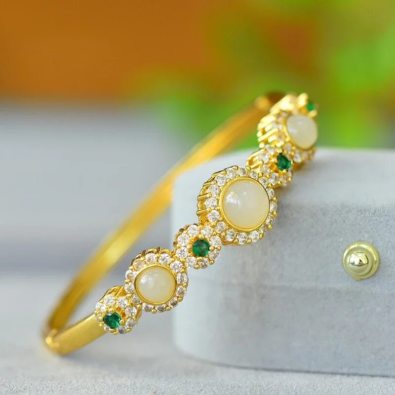 

Bangles Xinjiang Hetian Jade White Jade Copper Inlaid Four-leaf Clover Pixiu Bracelet Jade Bracelet Jewelry for Women