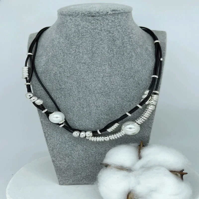 

Hot selling daily casual style pearl bead leather rope necklace women's accessories give friends party gifts