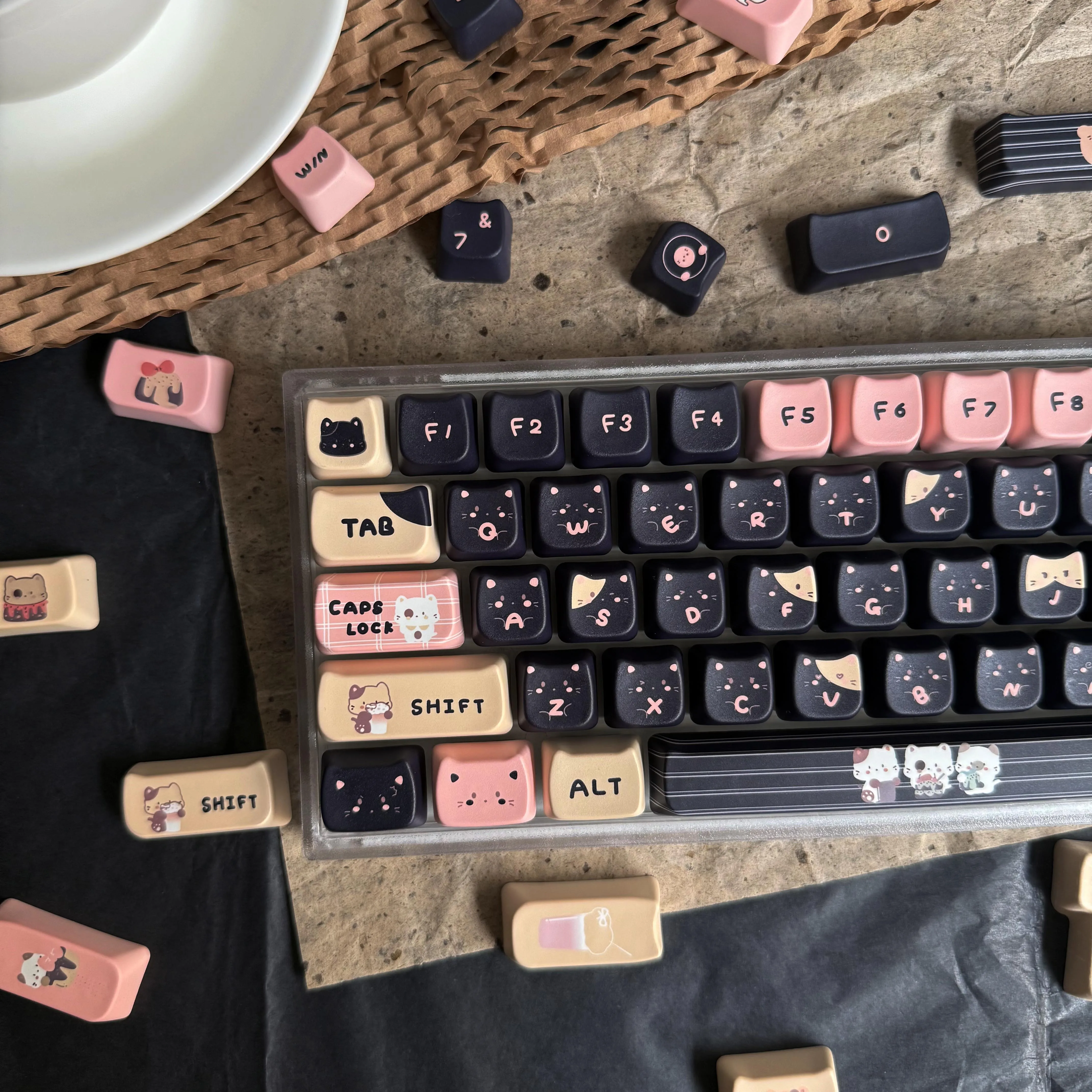 

Колпачки для клавиш Black Sea Salt Cat для игровой механической клавиатуры DIY Колпачки для клавиш на заказ Профиль PBT MAO Симпатичные черно-розовые колпачки для клавиш