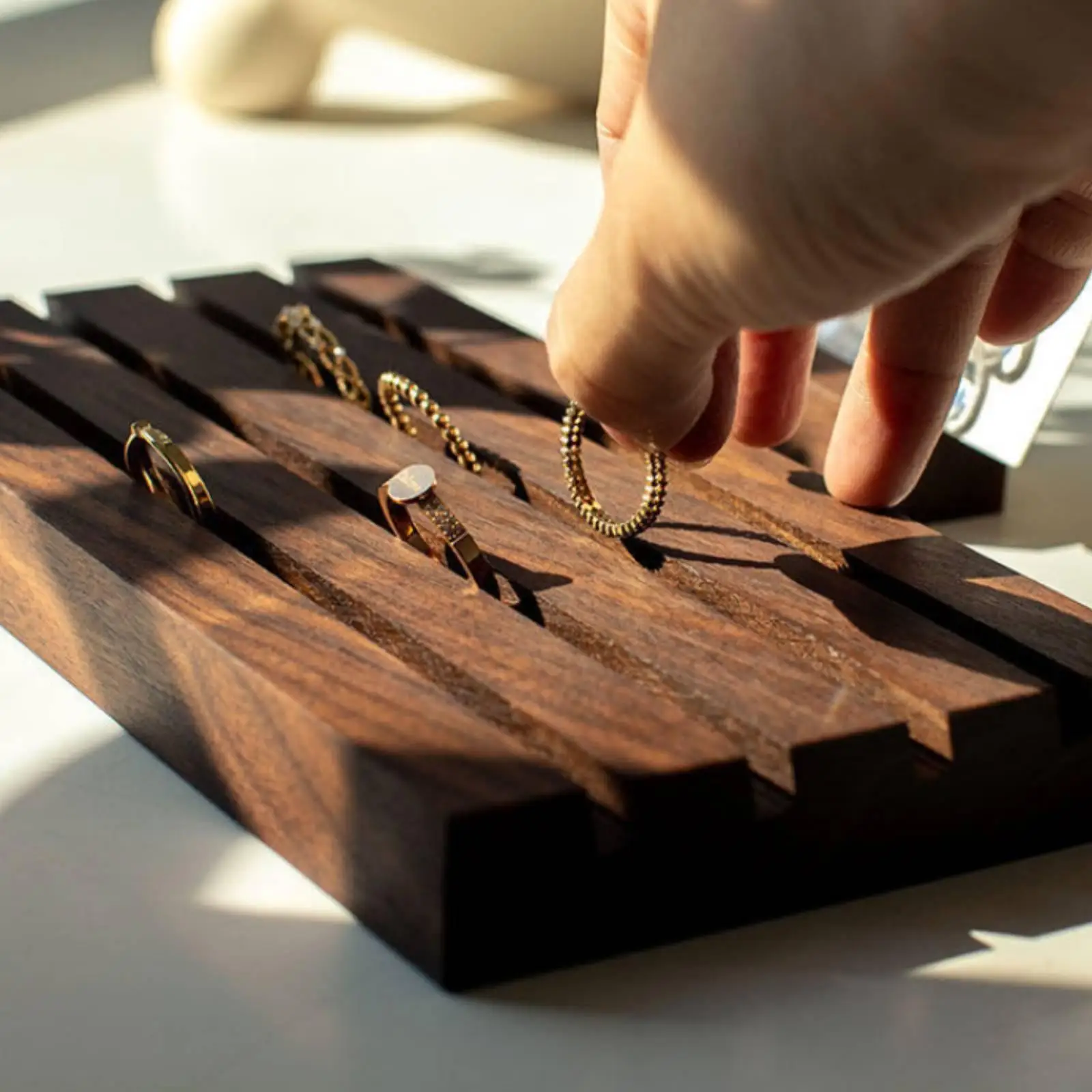 Elegant Wooden Ring Display Tray Jewelry Storage Organizer for Bracelet Necklace Earring Pendant Dresser Display